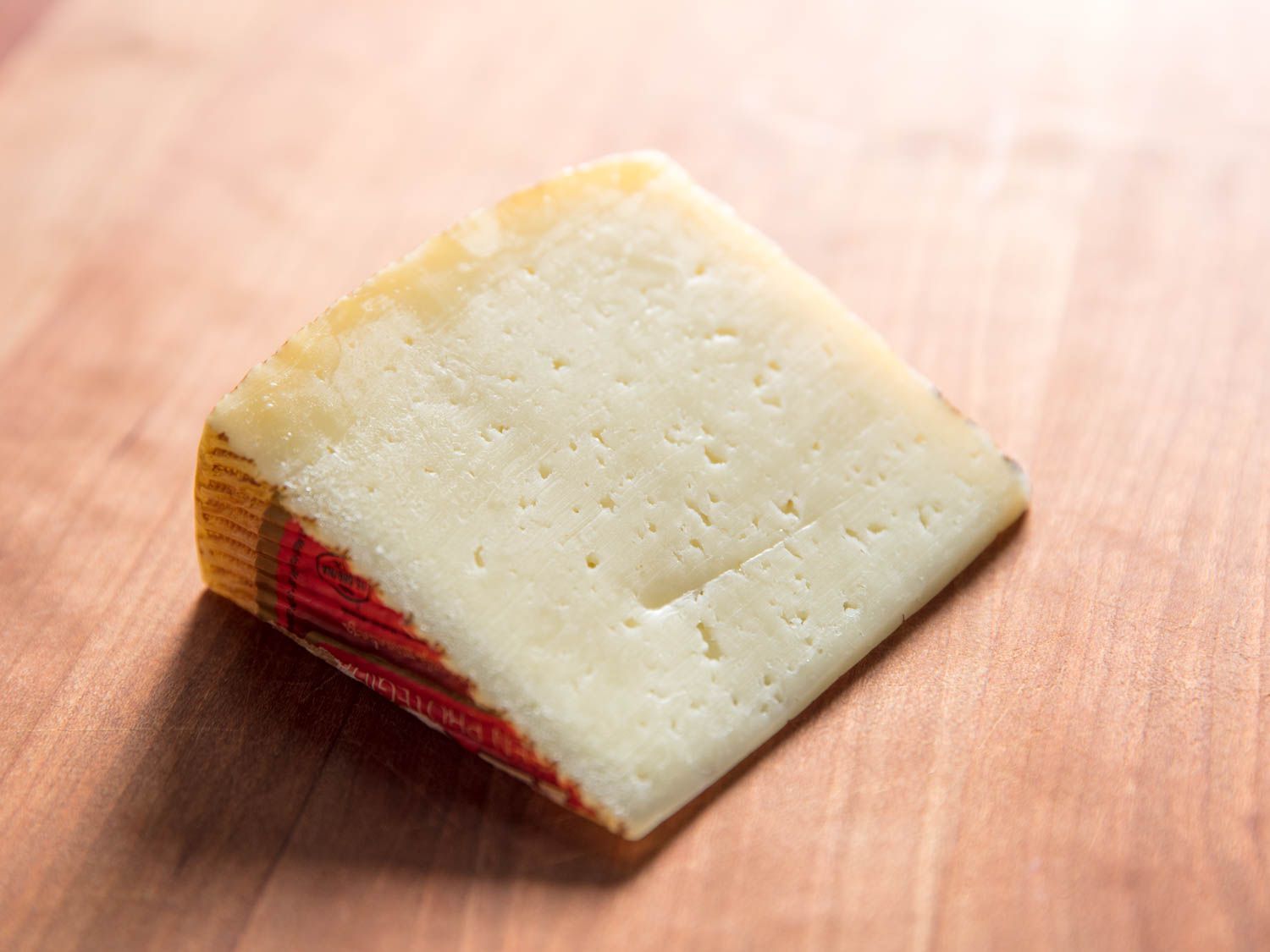 A wedge of Manchego fresco.