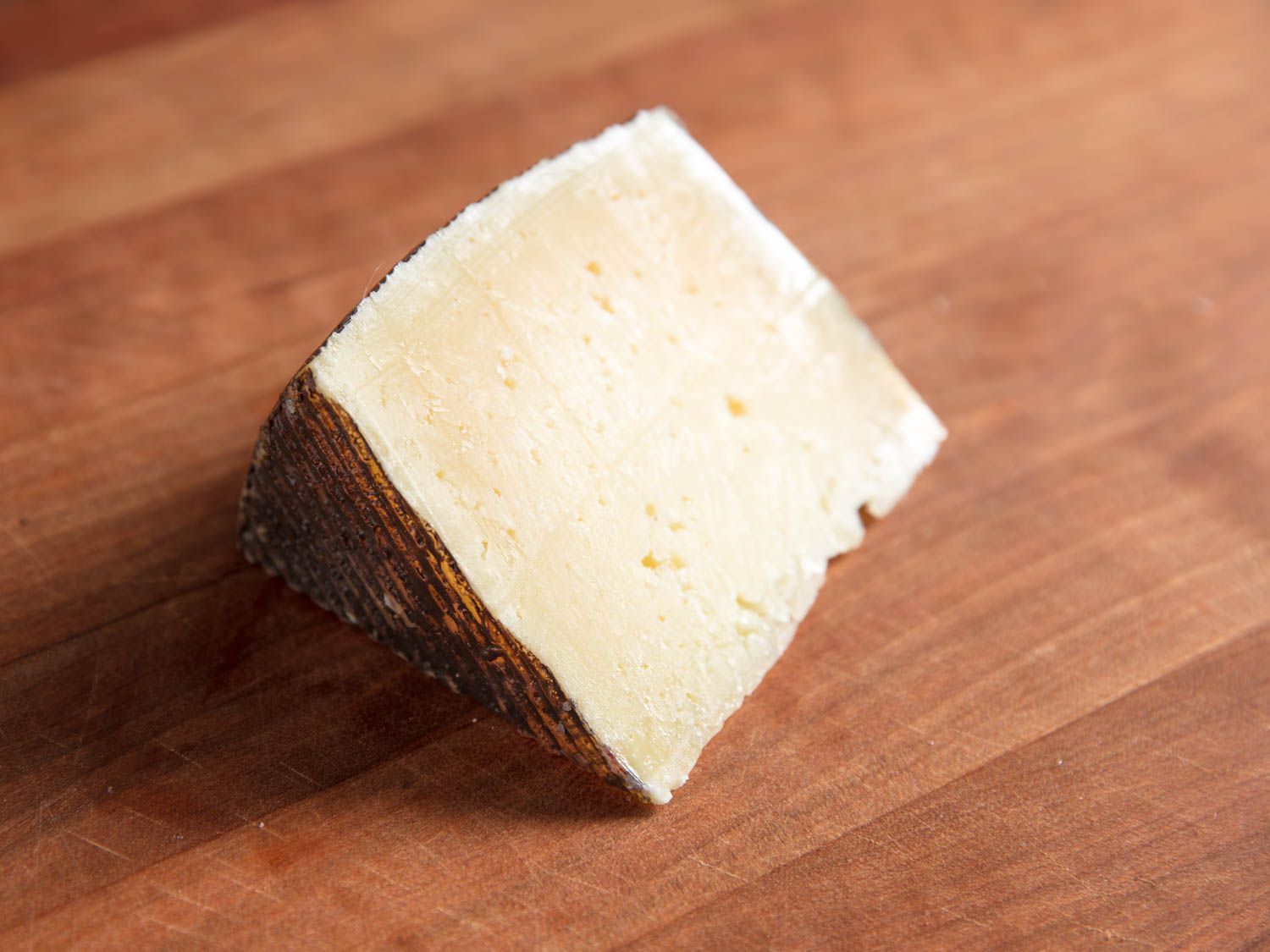 A wedge of artisan Manchego viejo.