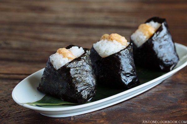 Tenmusu 天むす (Shrimp Tempura Rice Ball) | Easy Japanese Recipes at JustOneCookbook.com