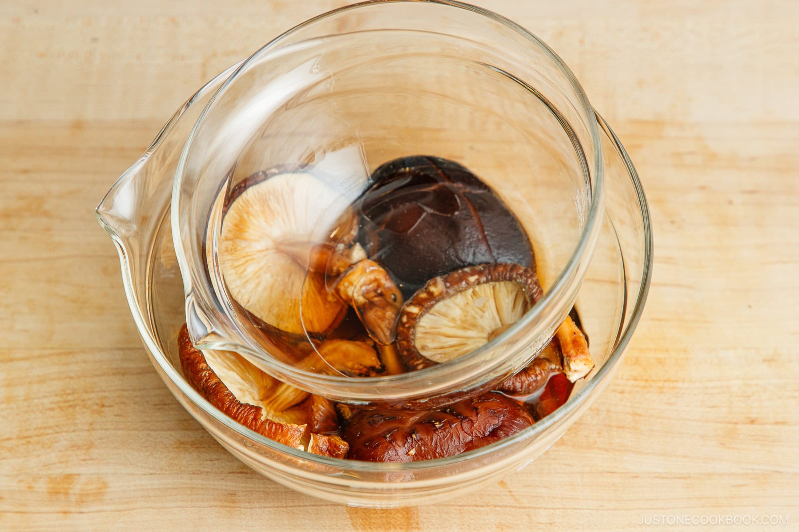 Rehydrate dried shiitake mushrooms