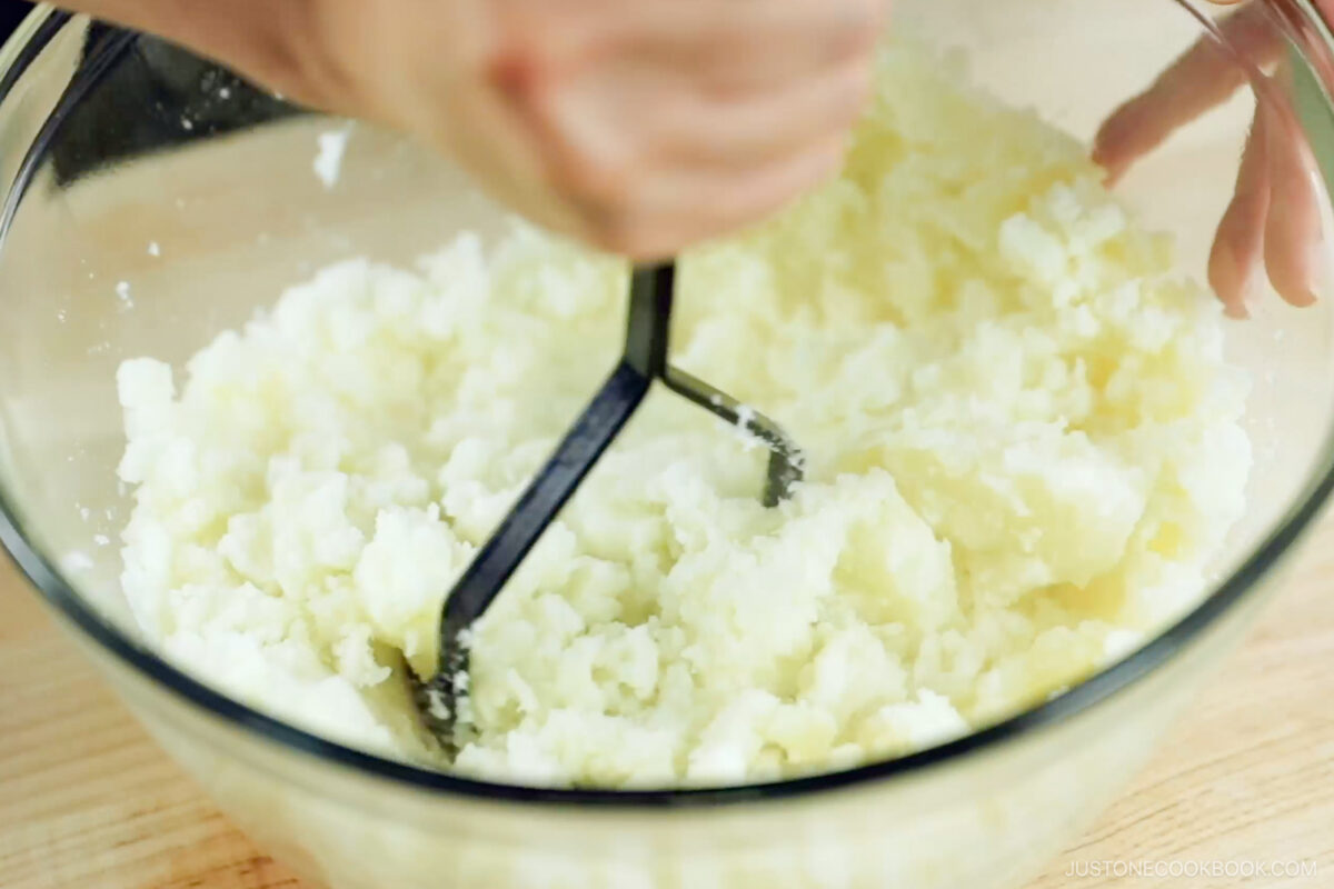 Mash the potatoes.