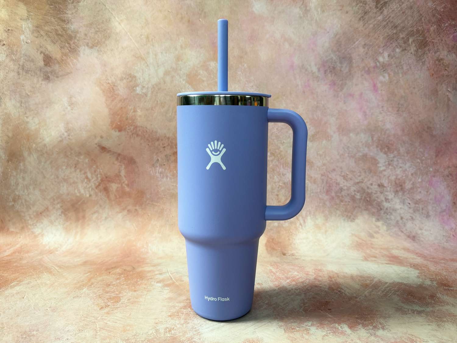 A light purple Hydro Flask insulated tumbler
