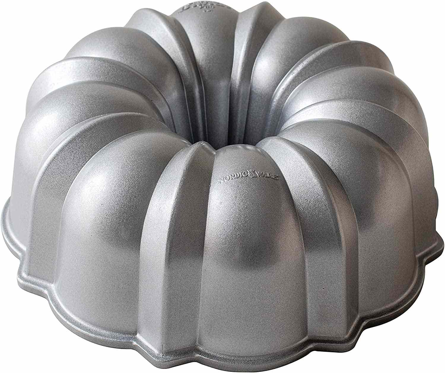 Nordic Ware 12-Cup Original Sparkling Silver Bundt Pan